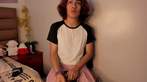 LorettMatthew online show from December 29, 9:39 am