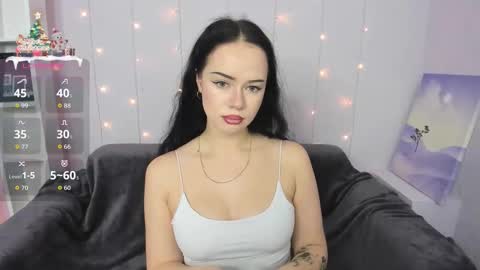 Lori online show from December 18, 2:50 am