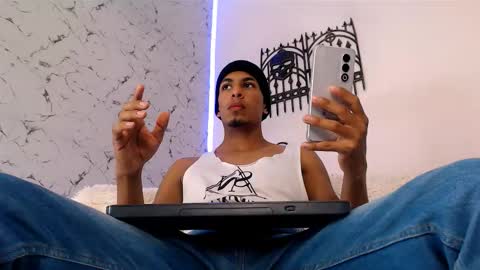 Snapshot of lorian_vikel chatting on October 12, 8:52 pm Lorian Vikel online show from October 12, 8:52 pm