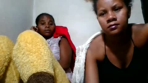 lorienne98 online show from May 27, 7:22 pm