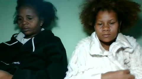 Snapshot of lorienne98 chatting on June 8, 12:36 am lorienne98 online show from June 8, 12:36 am