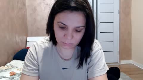 Snapshot of lorragrey chatting on January 14, 5:02 am LorraGrey online show from January 14, 5:02 am