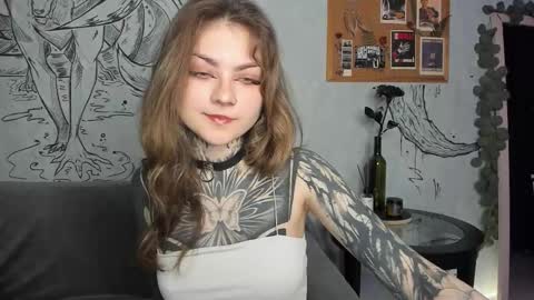 lostallice online show from November 23, 2:55 am