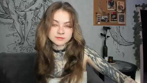 lostallice online show from December 14, 3:23 am