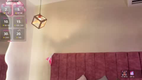 Snapshot of lou_22_ chatting on July 11, 1:03 pm Lou online show from July 11, 1:03 pm