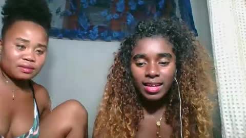 louane98 online show from February 2, 7:12 pm