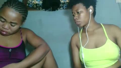 louane98 online show from April 14, 10:43 am