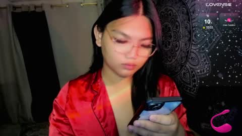 Sweet   online show from May 13, 12:41 am