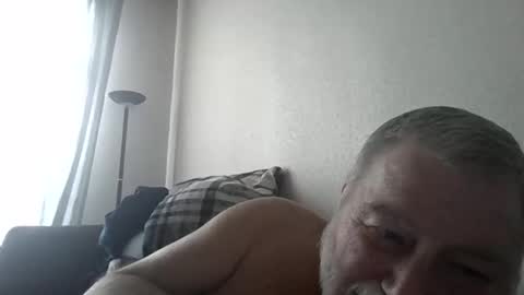 louis_chokdee online show from March 7, 4:22 pm