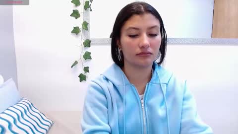 Snapshot of louis_k chatting on February 28, 11:33 am Louis K online show from February 28, 11:33 am