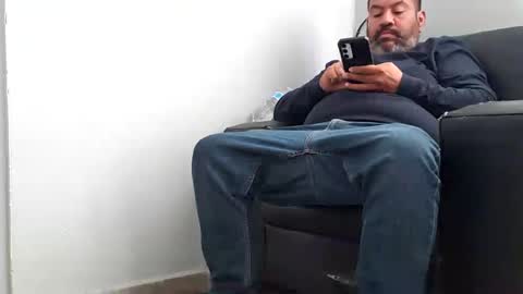 louis_tj1 online show from October 21, 4:08 pm