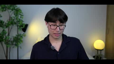 Louis online show from February 21, 7:04 pm