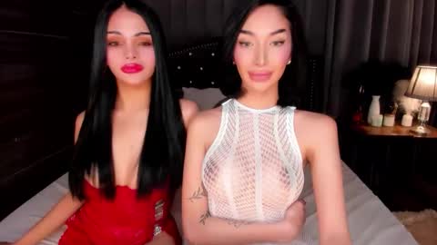 Snapshot of louiseelizabeth chatting on March 14, 3:50 pm samantha online show from March 14, 3:50 pm