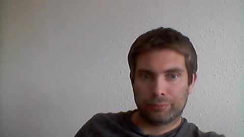 Snapshot of loulo67 chatting on July 6, 3:03 pm loulo67 online show from July 6, 3:03 pm