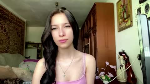 Snapshot of lourabesner chatting on May 27, 8:22 am Lora online show from May 27, 8:22 am