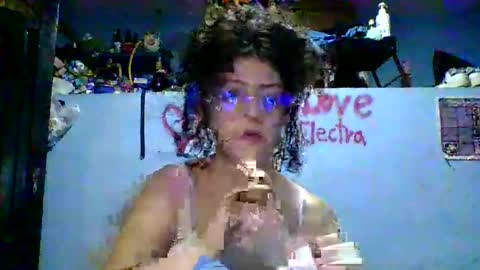 love_electra online show from February 2, 2:10 am