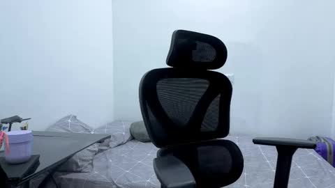 Snapshot of love_gatubela chatting on March 27, 8:08 pm Nina online show from March 27, 8:08 pm