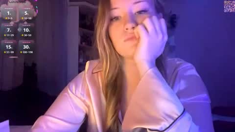 Megan online show from February 16, 5:09 pm