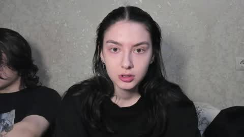 Snapshot of love_lina_muuur chatting on April 20, 6:09 pm LINA online show from April 20, 6:09 pm