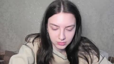 Snapshot of love_lina_muuur chatting on June 17, 1:56 pm LINA online show from June 17, 1:56 pm