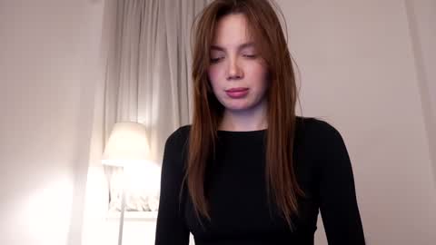 Sofi   online show from December 22, 2:49 pm