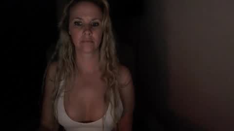 LoVe On  online show from April 11, 11:25 am