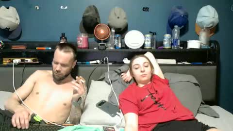 lovecoupleqc online show from March 8, 9:51 pm