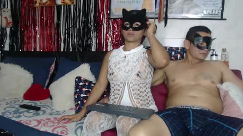 Snapshot of lovecreyzyshowcam chatting on December 19, 9:06 pm Frank and Nathy online show from December 19, 9:06 pm