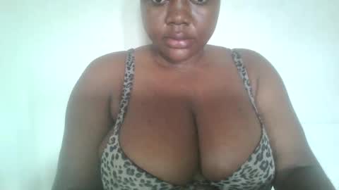 mila online show from February 15, 8:13 am