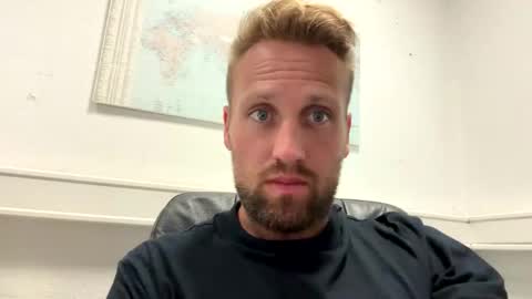 Snapshot of lovefuesse chatting on September 10, 8:03 am lovefuesse online show from September 10, 8:03 am