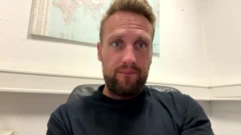 Snapshot of lovefuesse chatting on September 17, 7:43 am lovefuesse online show from September 17, 7:43 am