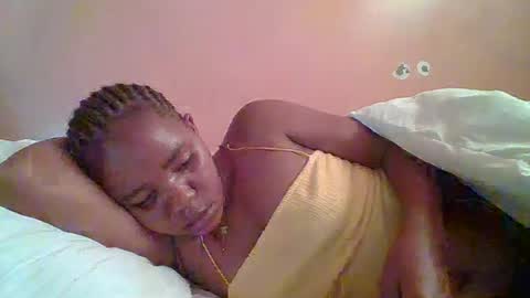 Snapshot of lovegal335 chatting on July 9, 8:40 am lovegal335 online show from July 9, 8:40 am