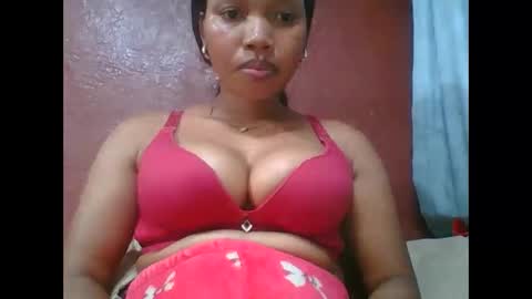 loveinlife750427 online show from January 17, 9:25 am