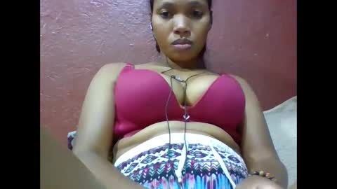 loveinlife750427 online show from March 3, 6:47 pm