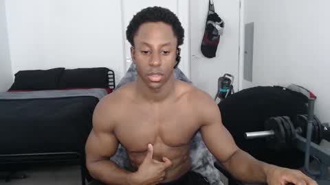 Snapshot of loveleexd21 chatting on February 5, 4:44 pm loveleexd21 online show from February 5, 4:44 pm