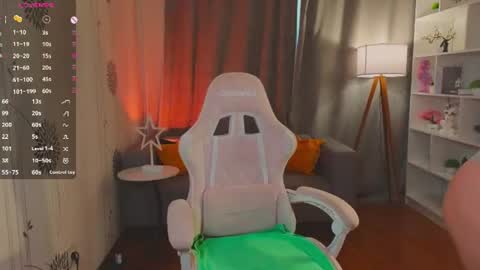 Laura online show from July 13, 11:02 am