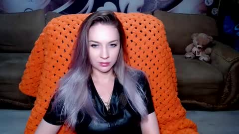 Snapshot of lovellymalina chatting on December 26, 2:59 pm private open online show from December 26, 2:59 pm