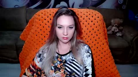 Snapshot of lovellymalina chatting on January 2, 1:08 pm private open online show from January 2, 1:08 pm