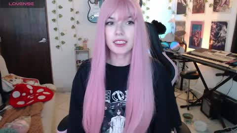 Cassie online show from April 7, 5:30 am