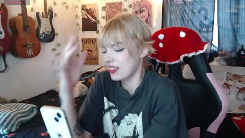 Cassie online show from May 29, 5:11 pm
