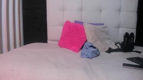 Snapshot of lovely_chloe19 chatting on November 14, 1:21 pm Chloe online show from November 14, 1:21 pm