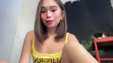 lovely_cittie18 online show from February 10, 2:37 am