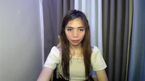 Snapshot of lovely_cummerx chatting on June 10, 2:01 am JAM online show from June 10, 2:01 am