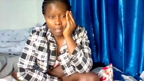 Snapshot of lovely_goodness chatting on January 28, 12:43 pm enid online show from January 28, 12:43 pm