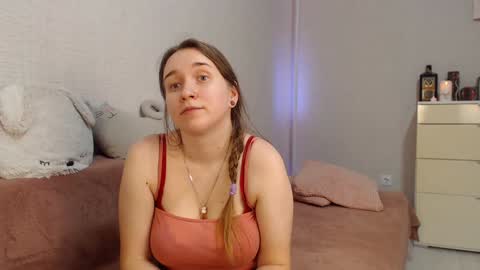 Lovely Hayley online show from December 31, 12:11 am