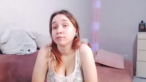 Lovely Hayley online show from June 17, 8:21 pm
