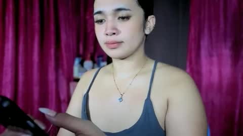 Snapshot of lovely_kurtny04 chatting on April 10, 3:01 am LOVE online show from April 10, 3:01 am
