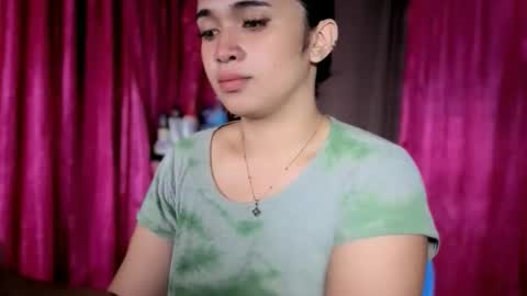 Snapshot of lovely_kurtny04 chatting on April 13, 2:50 am LOVE online show from April 13, 2:50 am