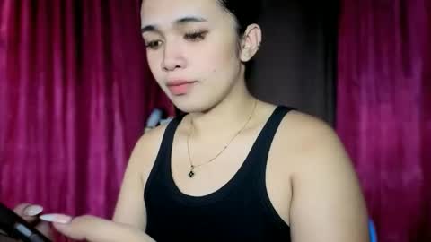 Snapshot of lovely_kurtny04 chatting on April 14, 2:17 am LOVE online show from April 14, 2:17 am
