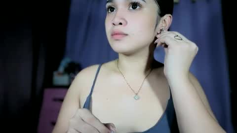 Snapshot of lovely_kurtny04 chatting on July 9, 4:27 am LOVE online show from July 9, 4:27 am